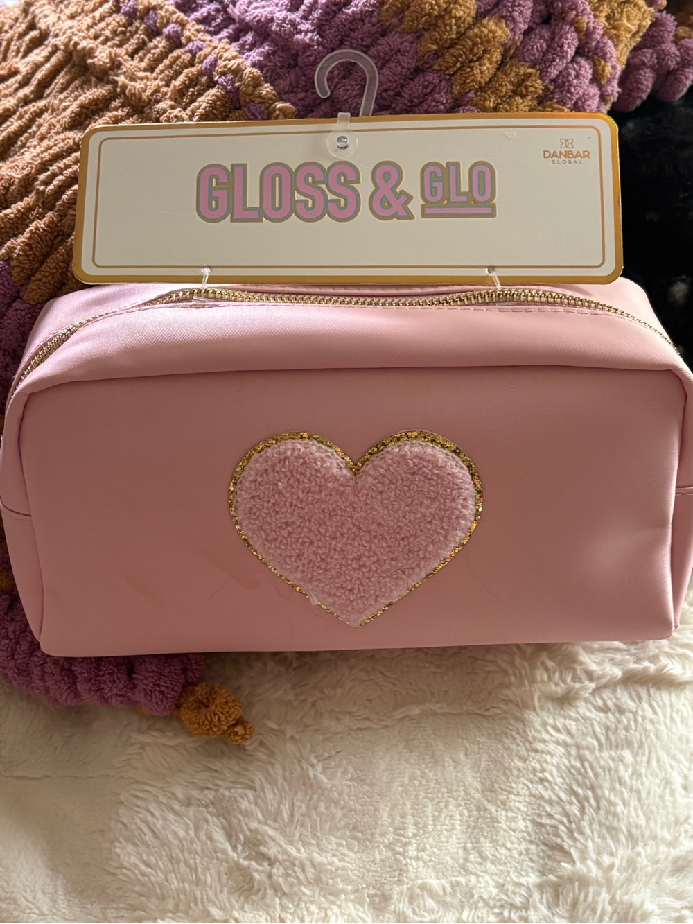 Gloss & Go cosmetic bag